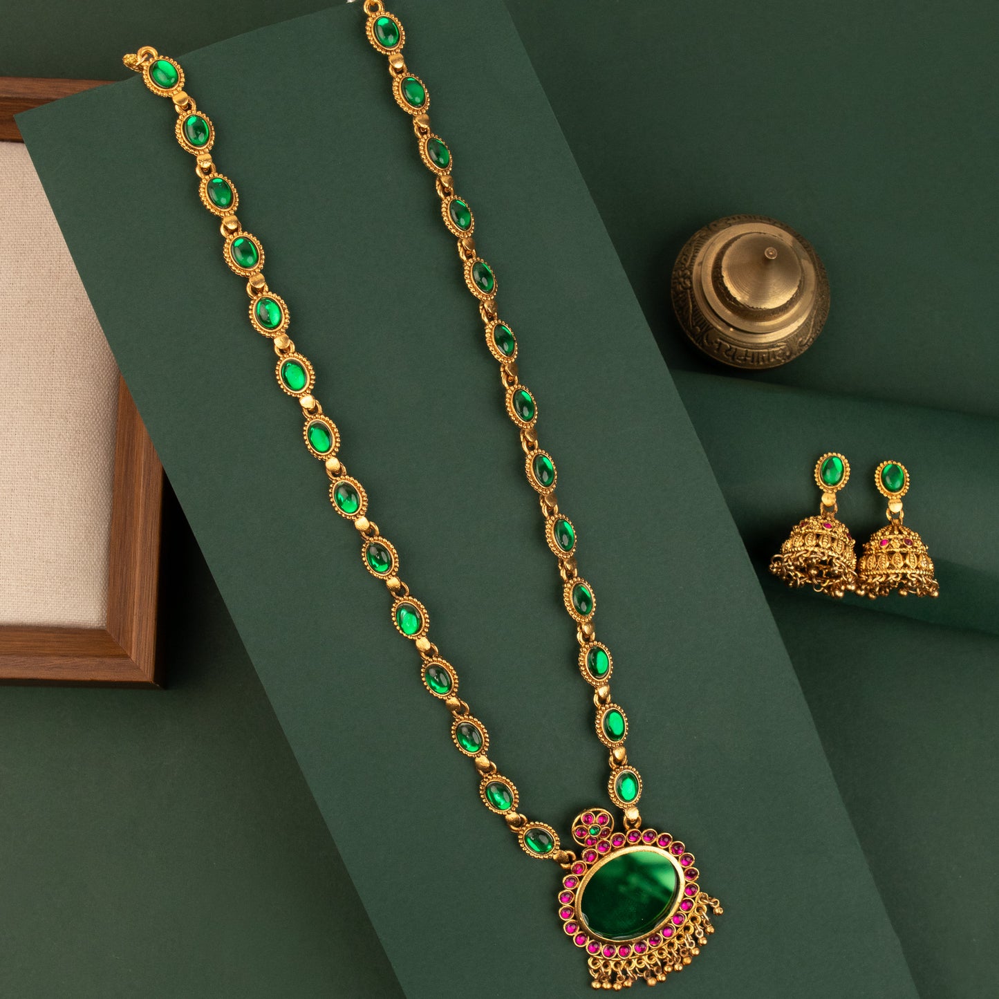 Necklace 323