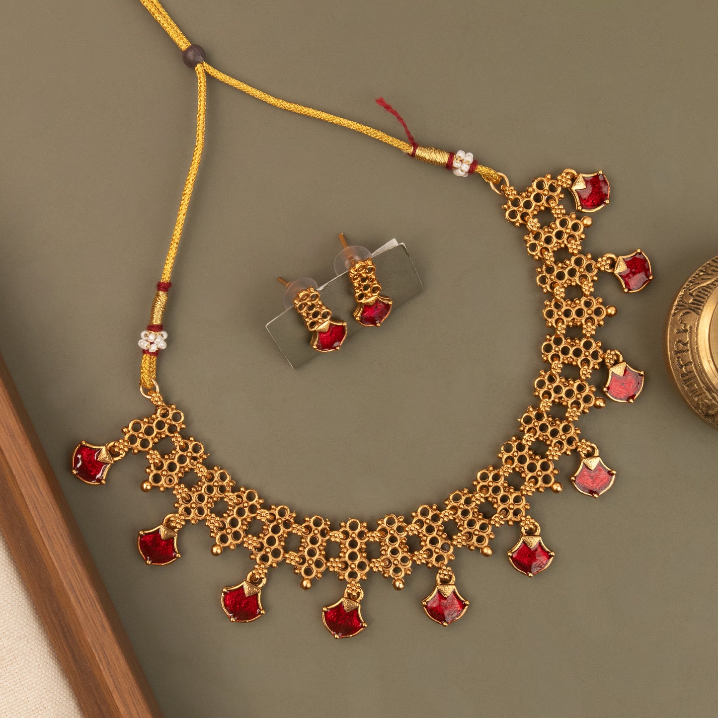 Necklace 325