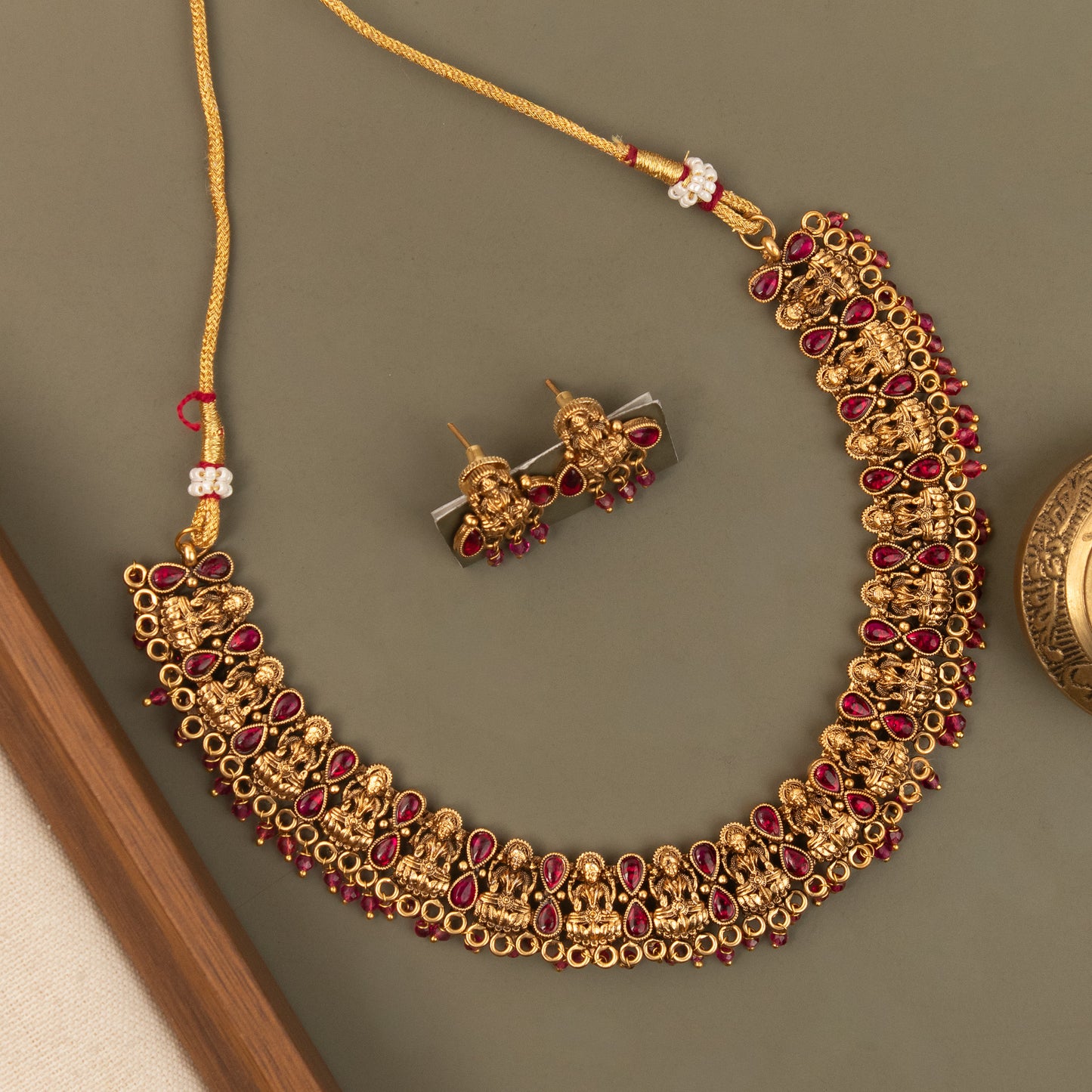 Necklace 041