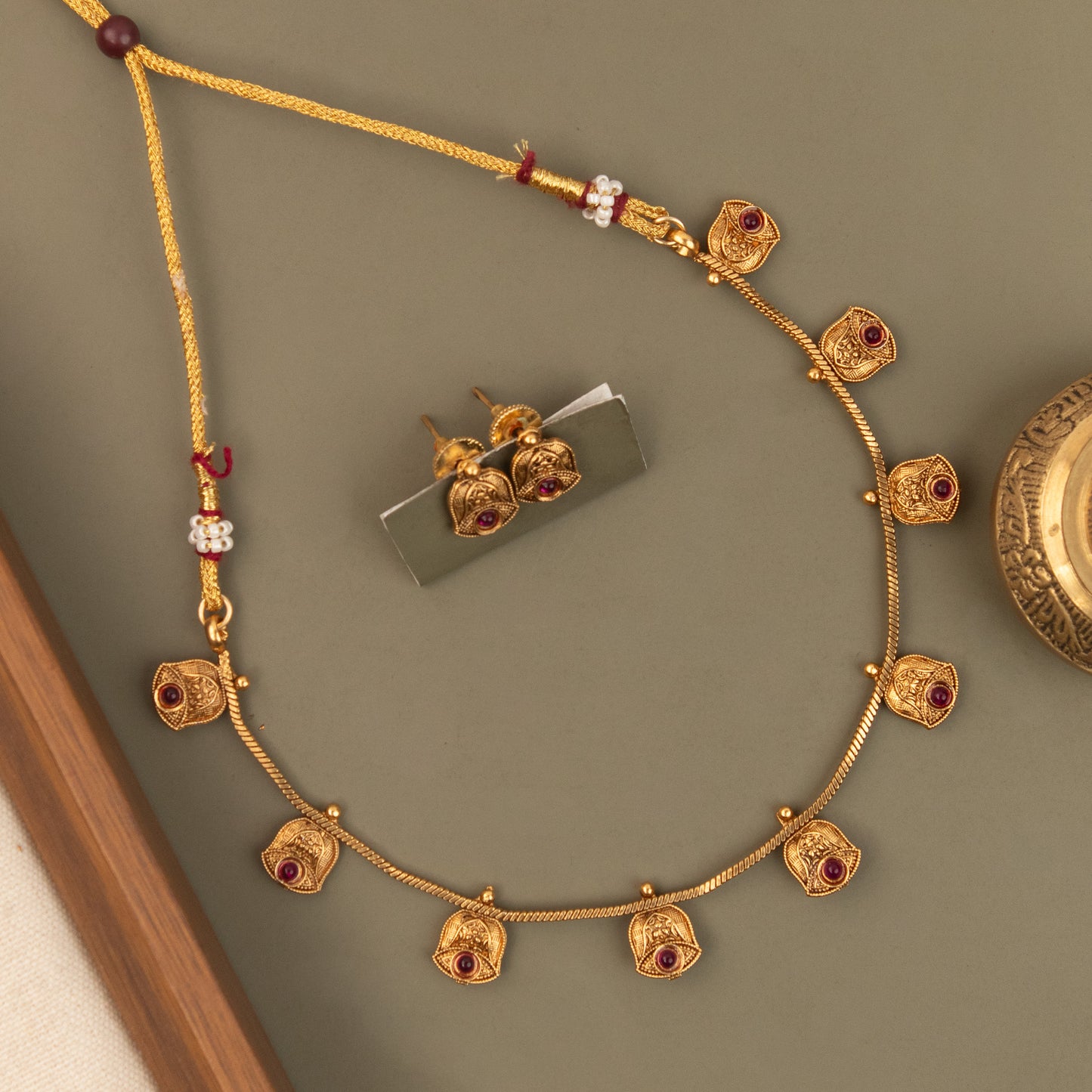 Necklace 241