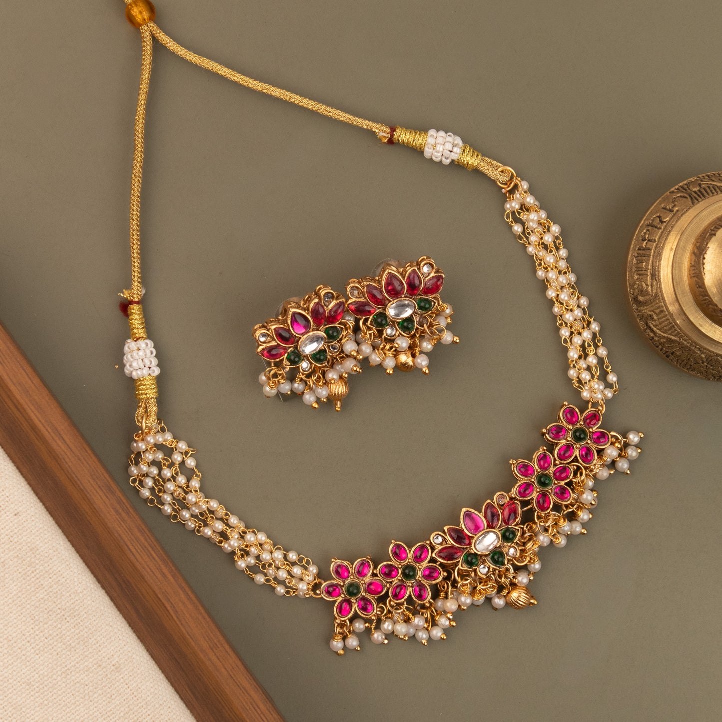 Necklace 616
