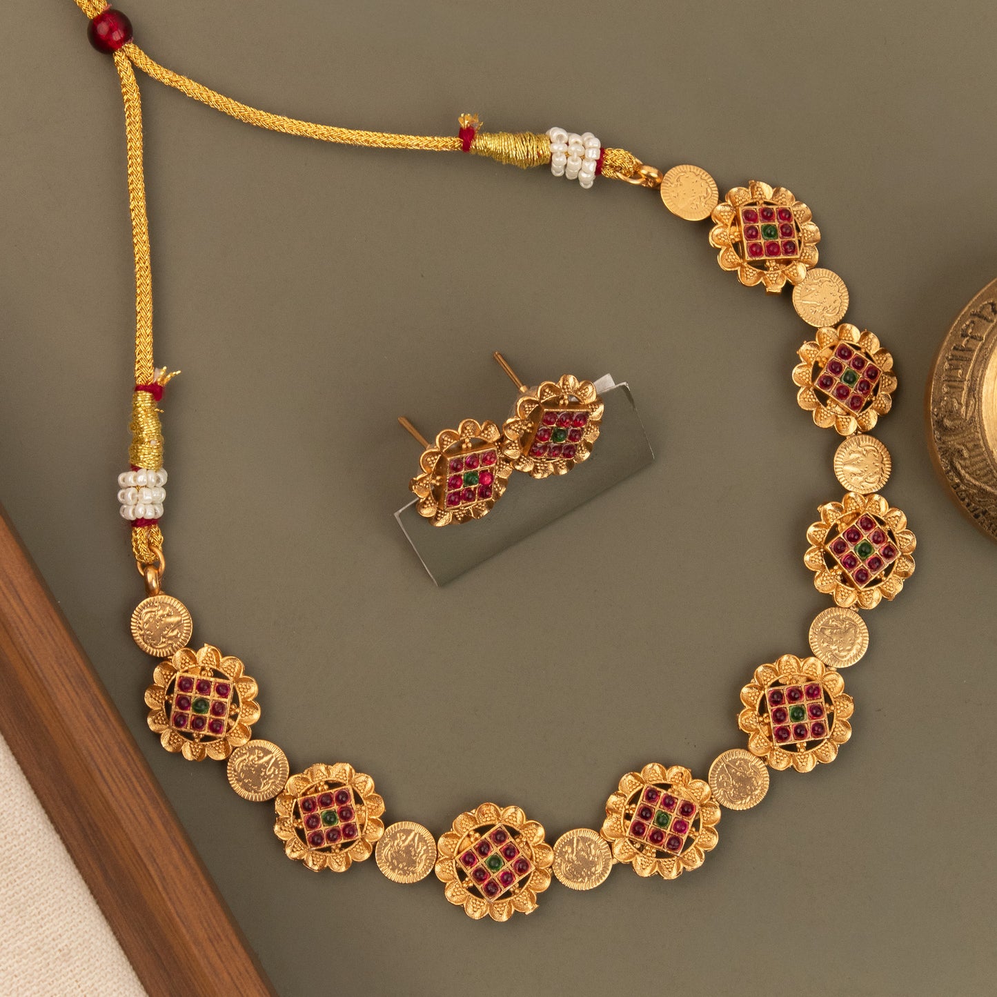 Necklace 055