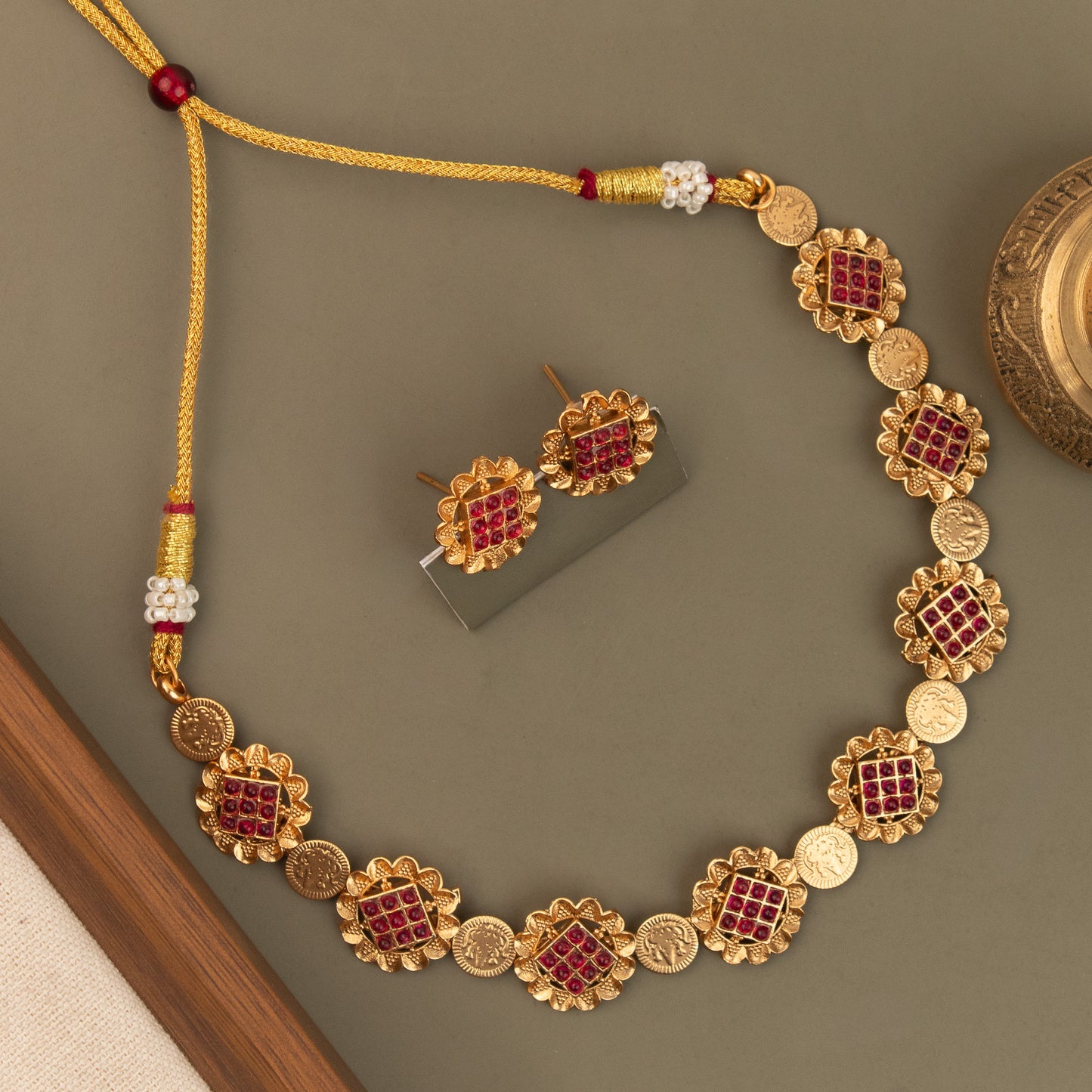 Necklace 055