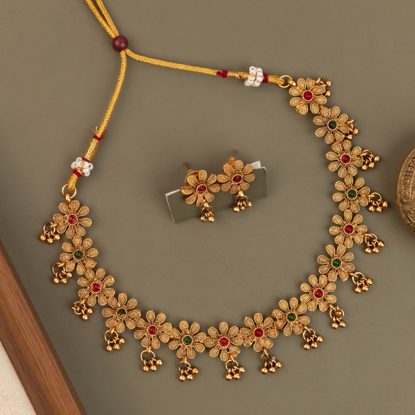 Necklace 369