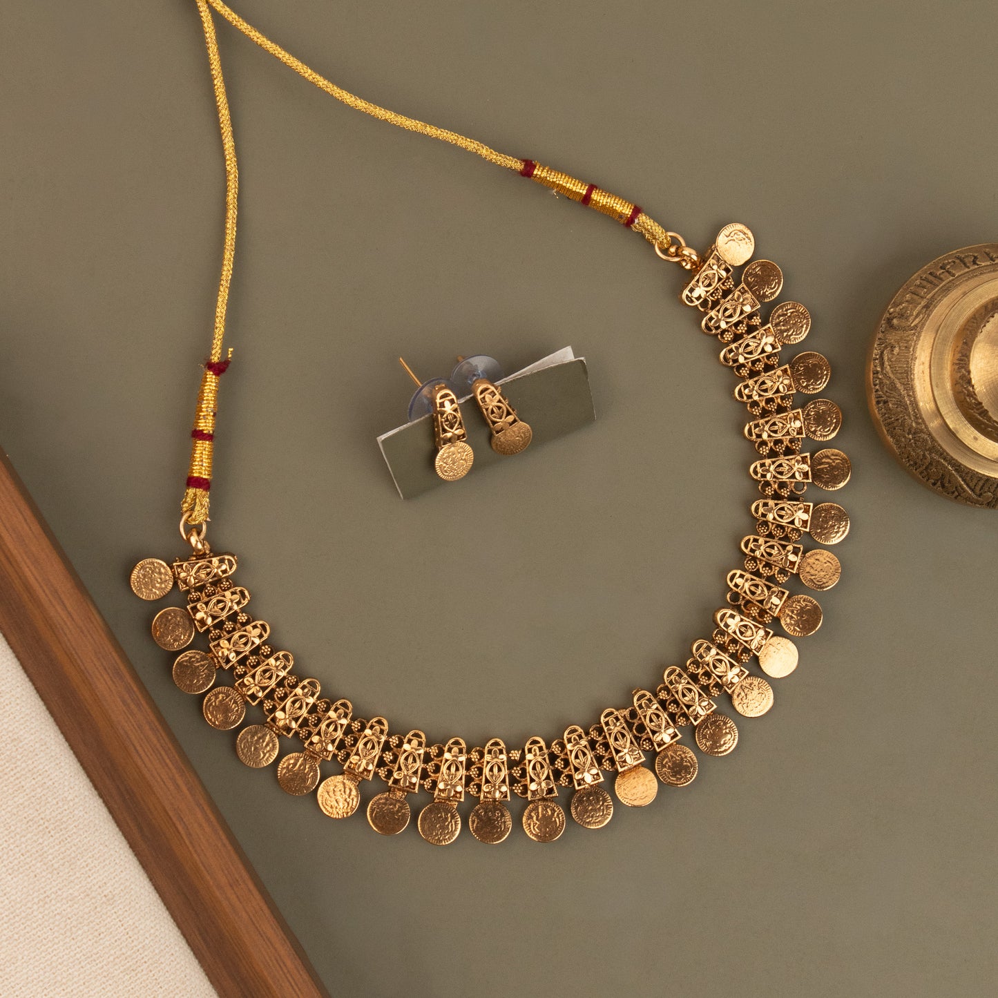 Necklace 483