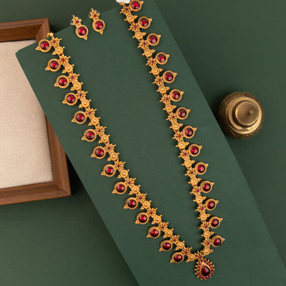 Necklace 210