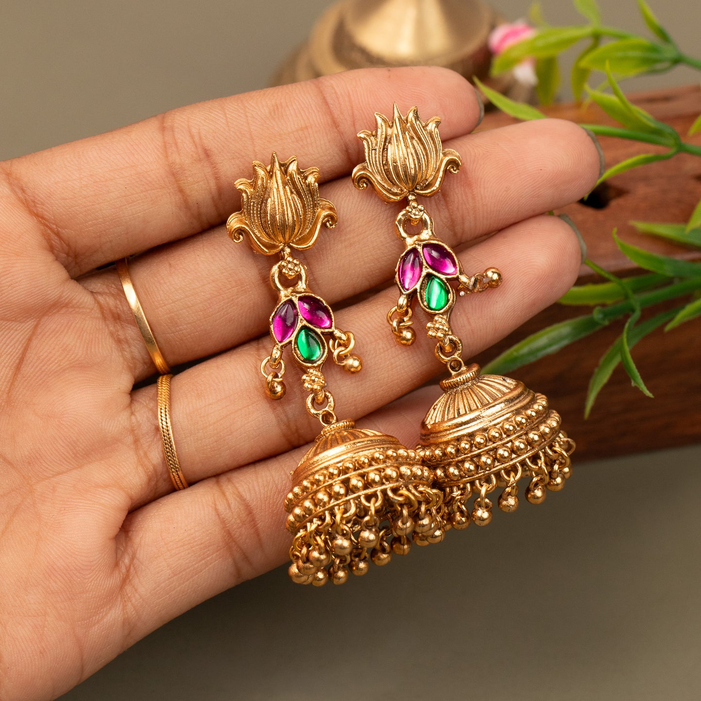 Antique Earrings E1333