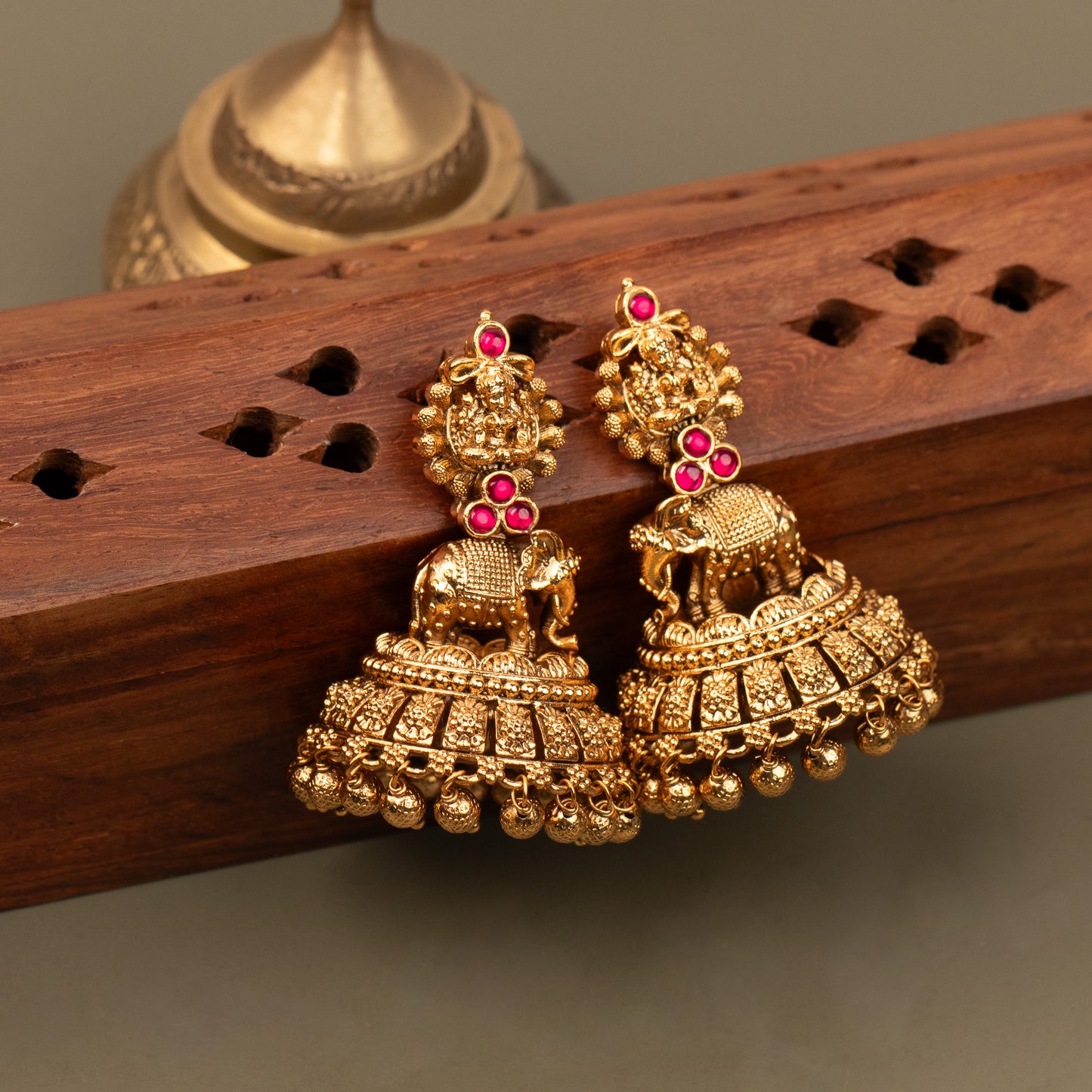 Premium Antique Earrings E1341
