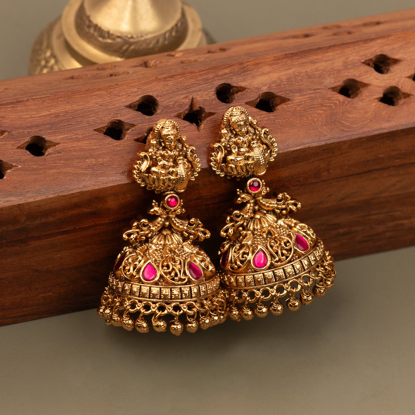 Premium Antique Earrings E1340