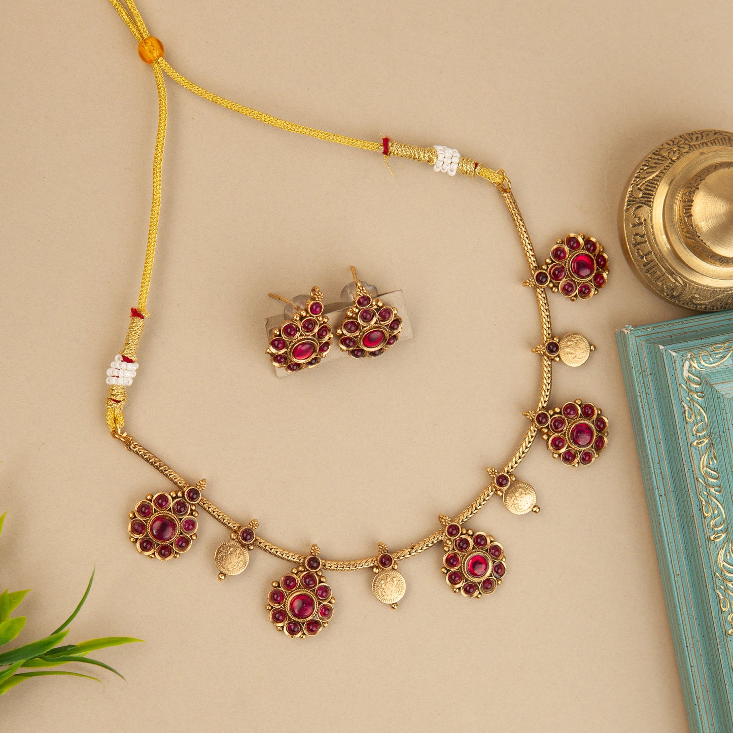 Necklace 482