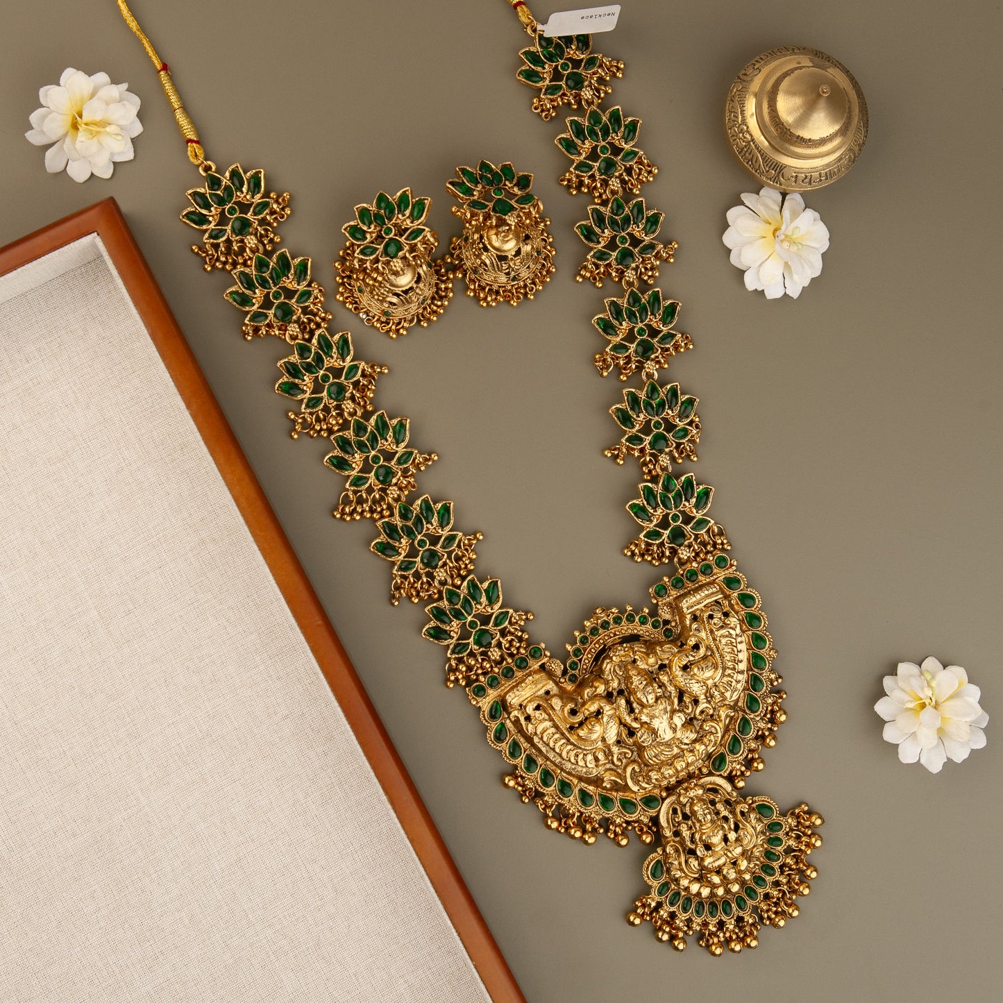 Necklace 516