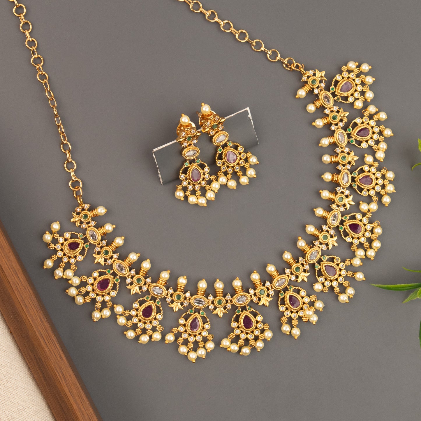Necklace 1200