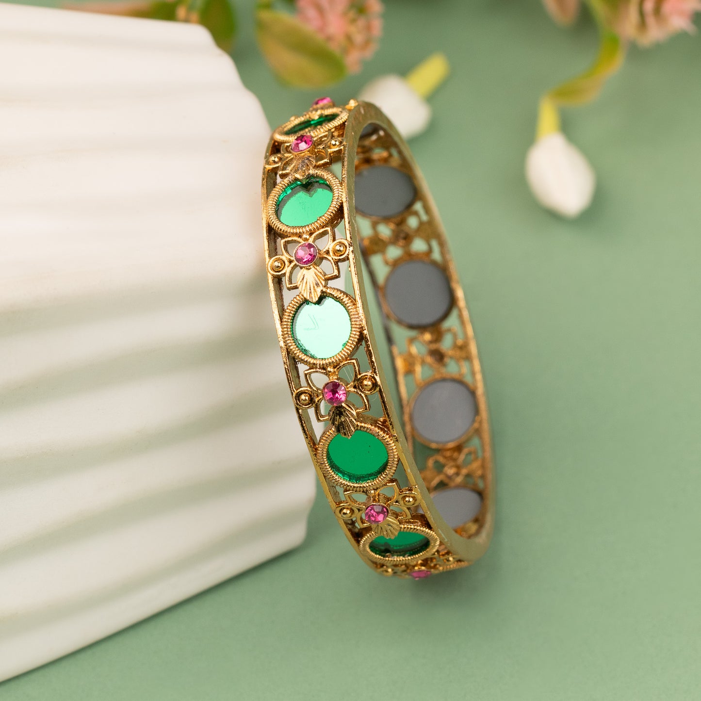 Antique Bangles 619