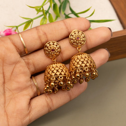 Antique Earrings E1370