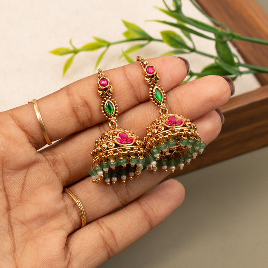 Antique Earrings E1373