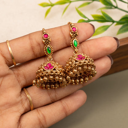Antique Earrings E1373