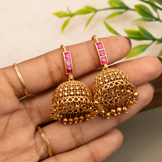 Antique Earrings E1375