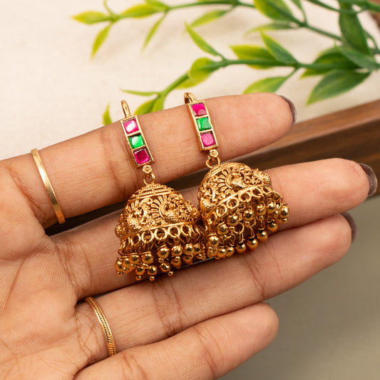 Antique Earrings E1377