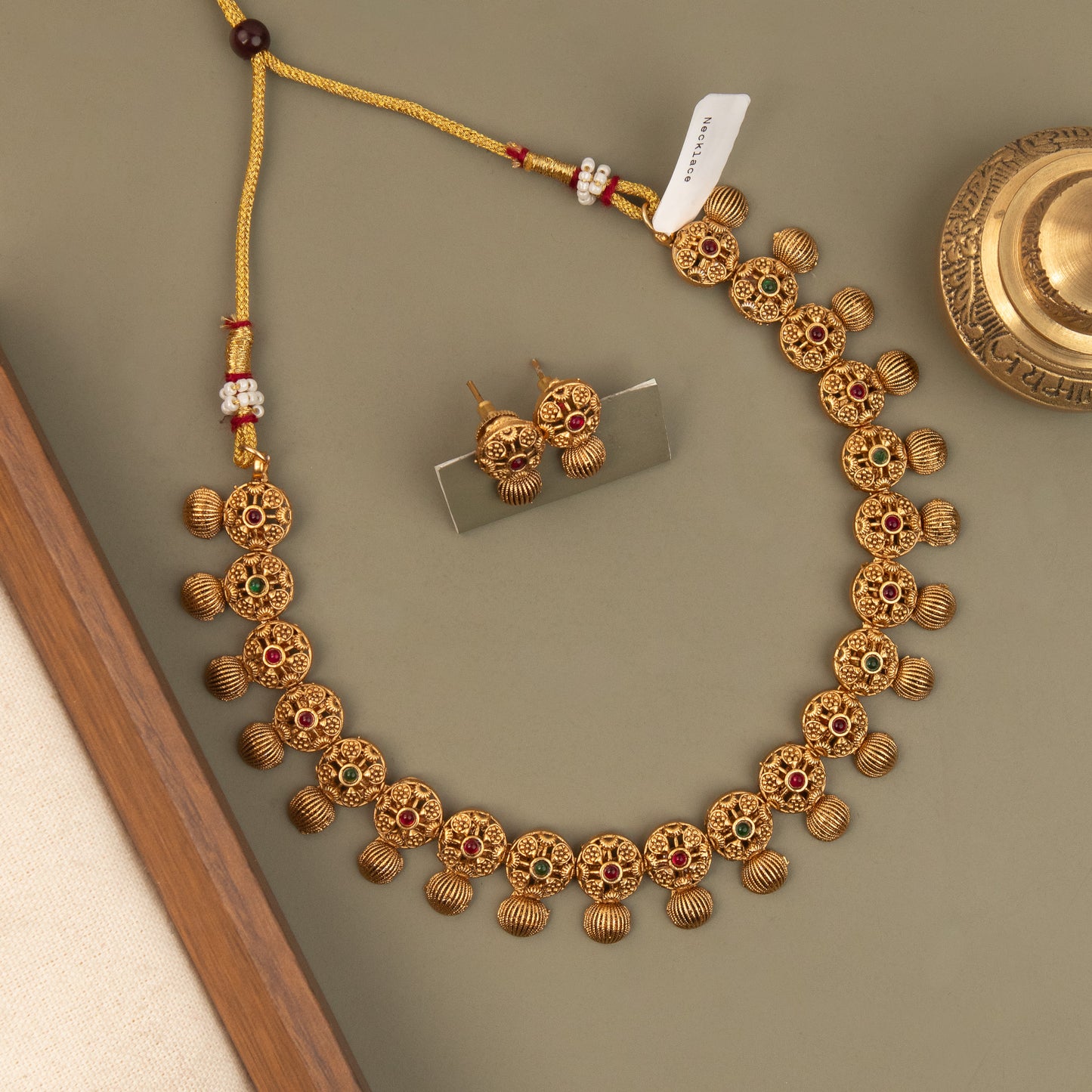 Necklace 892