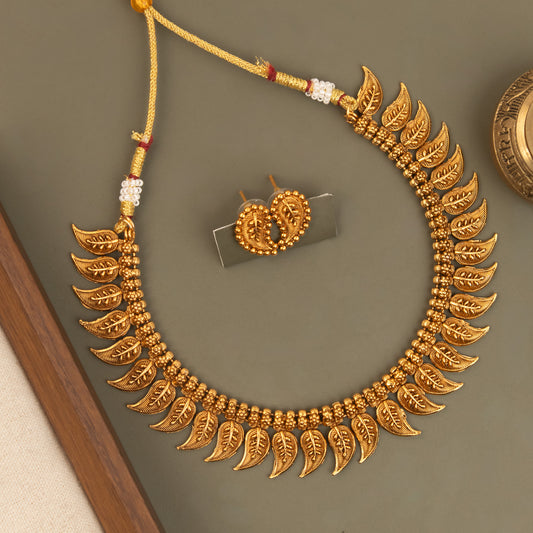 Necklace 872