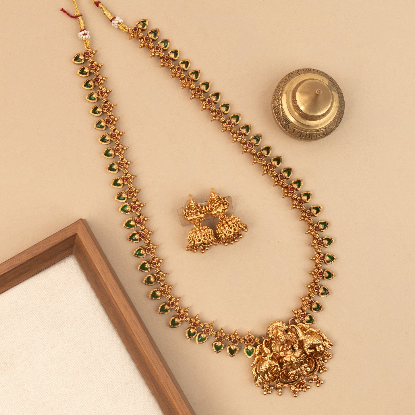 Necklace 882