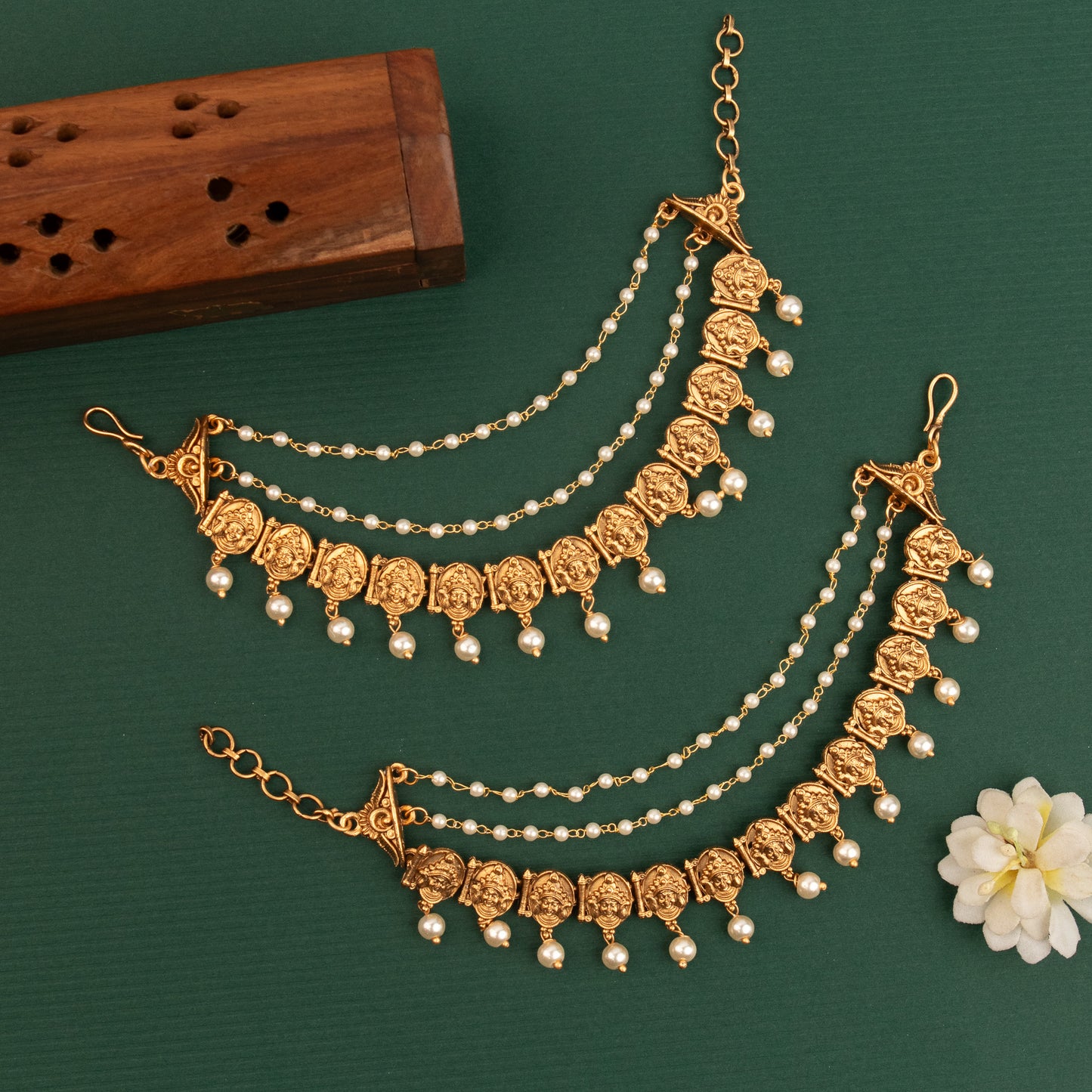 Ear Chain EC110