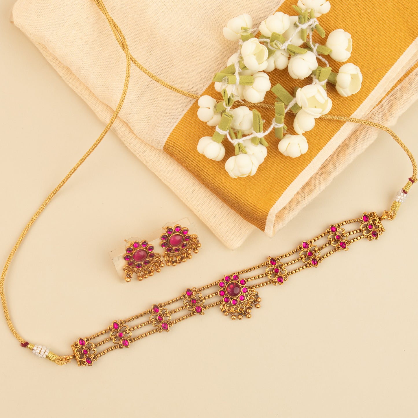 Necklace N1411 [Choker]