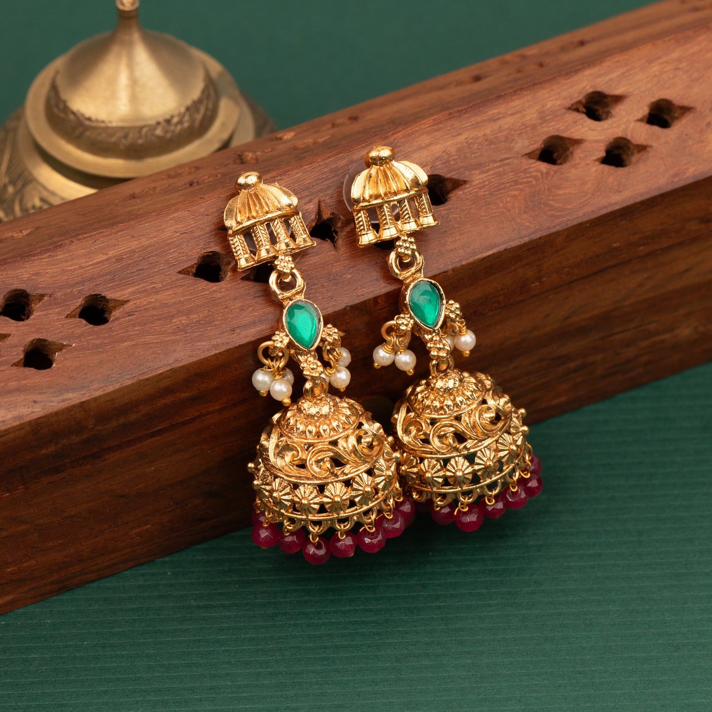 Antique Earrings E1389