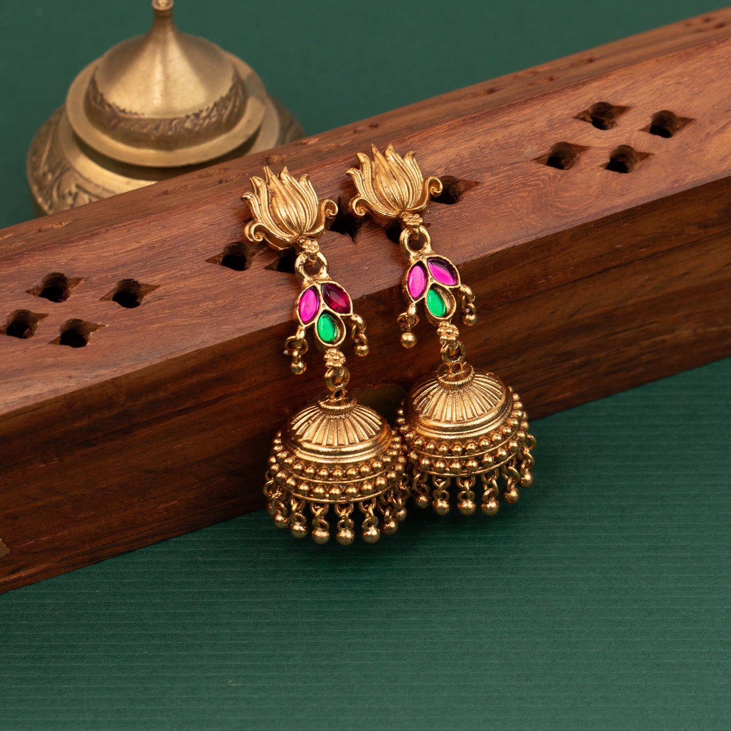 Antique Earrings E1386