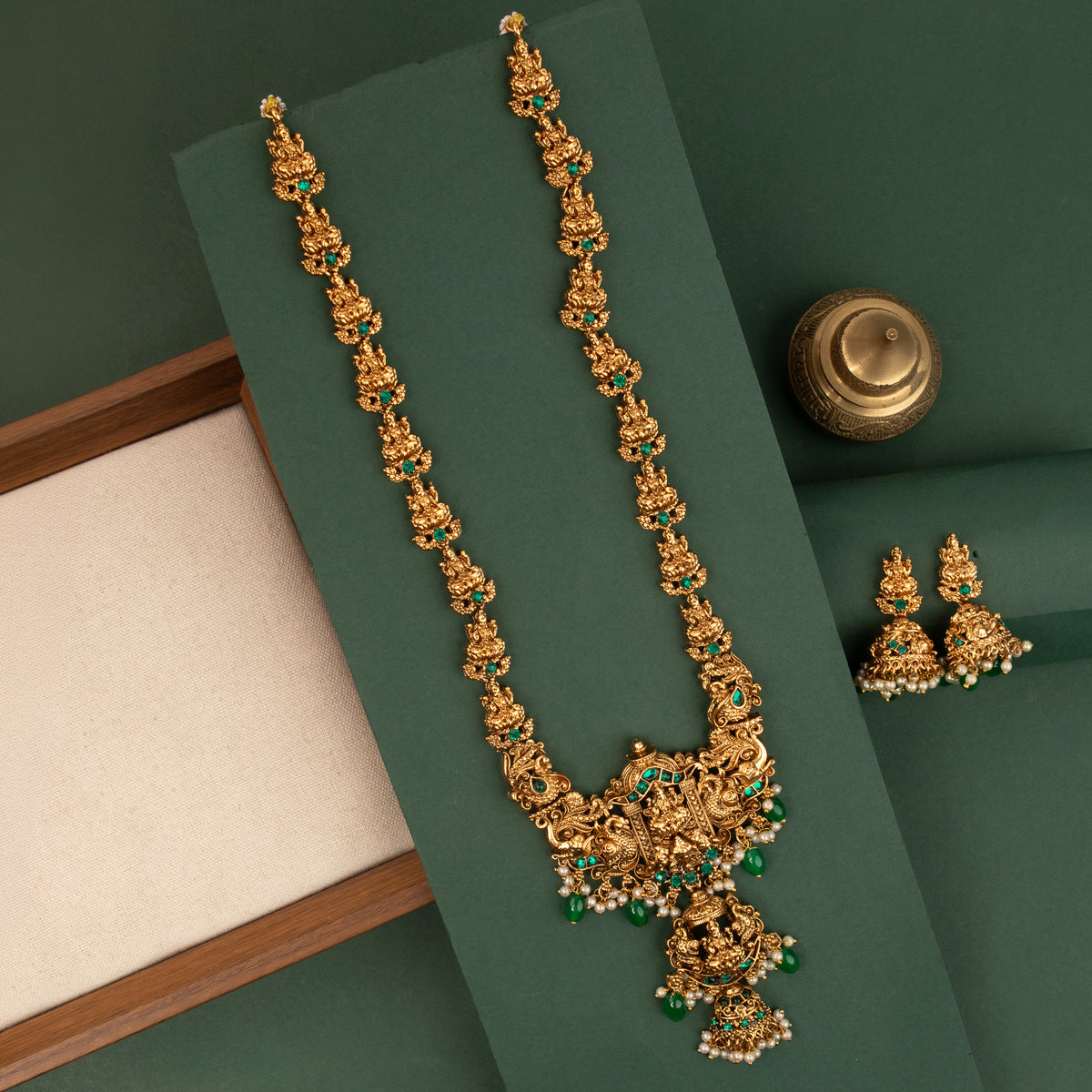 Necklace 353