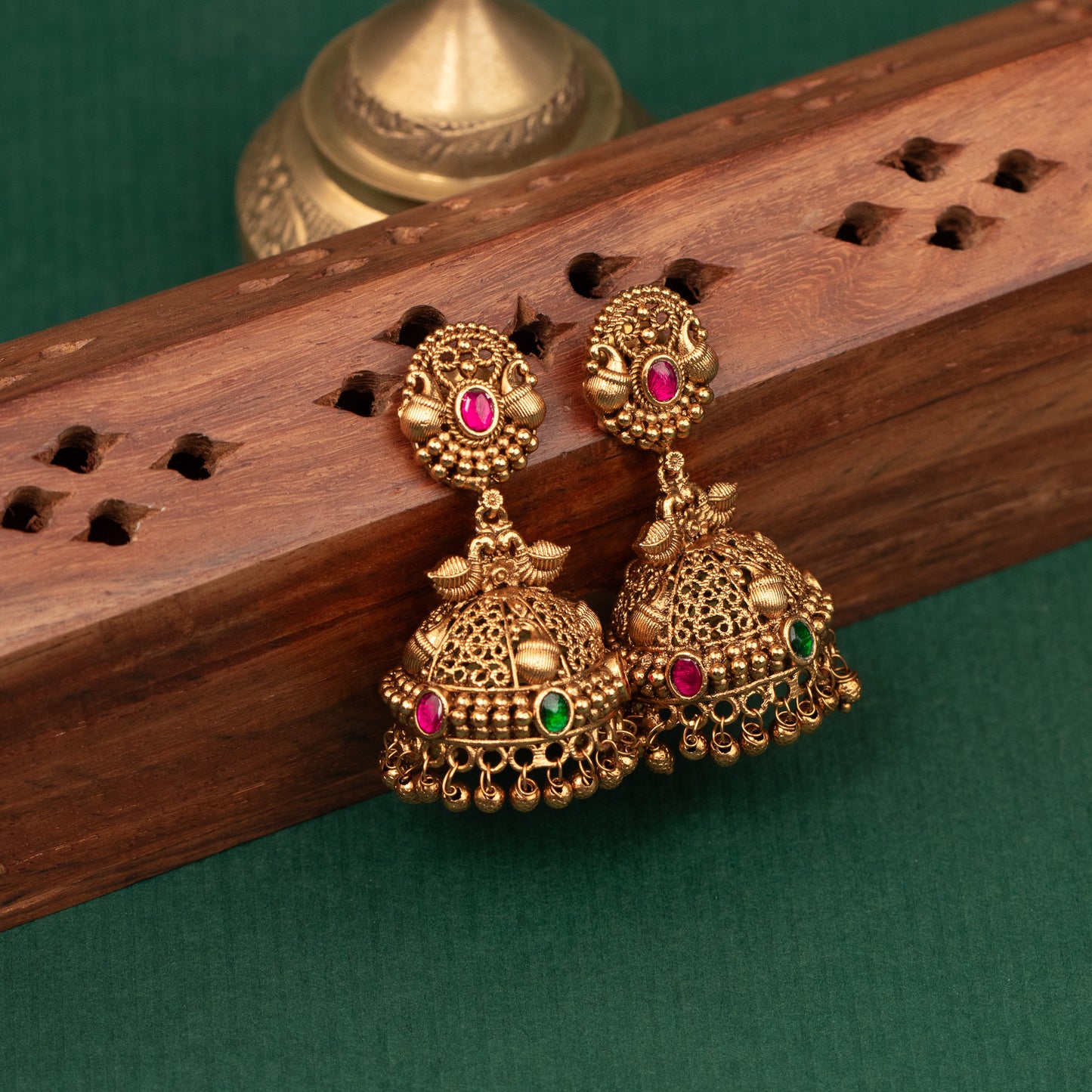 Antique Earrings E1419