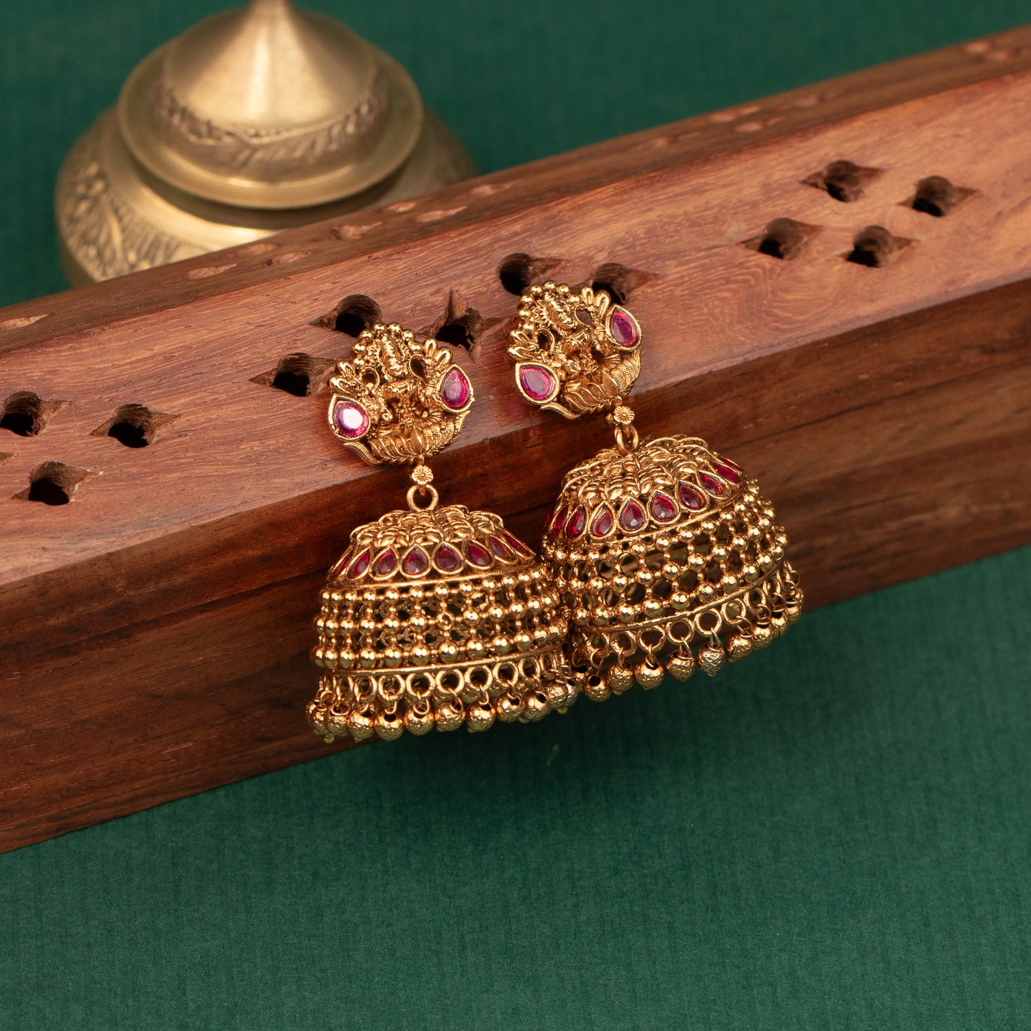 Antique Earrings E1421