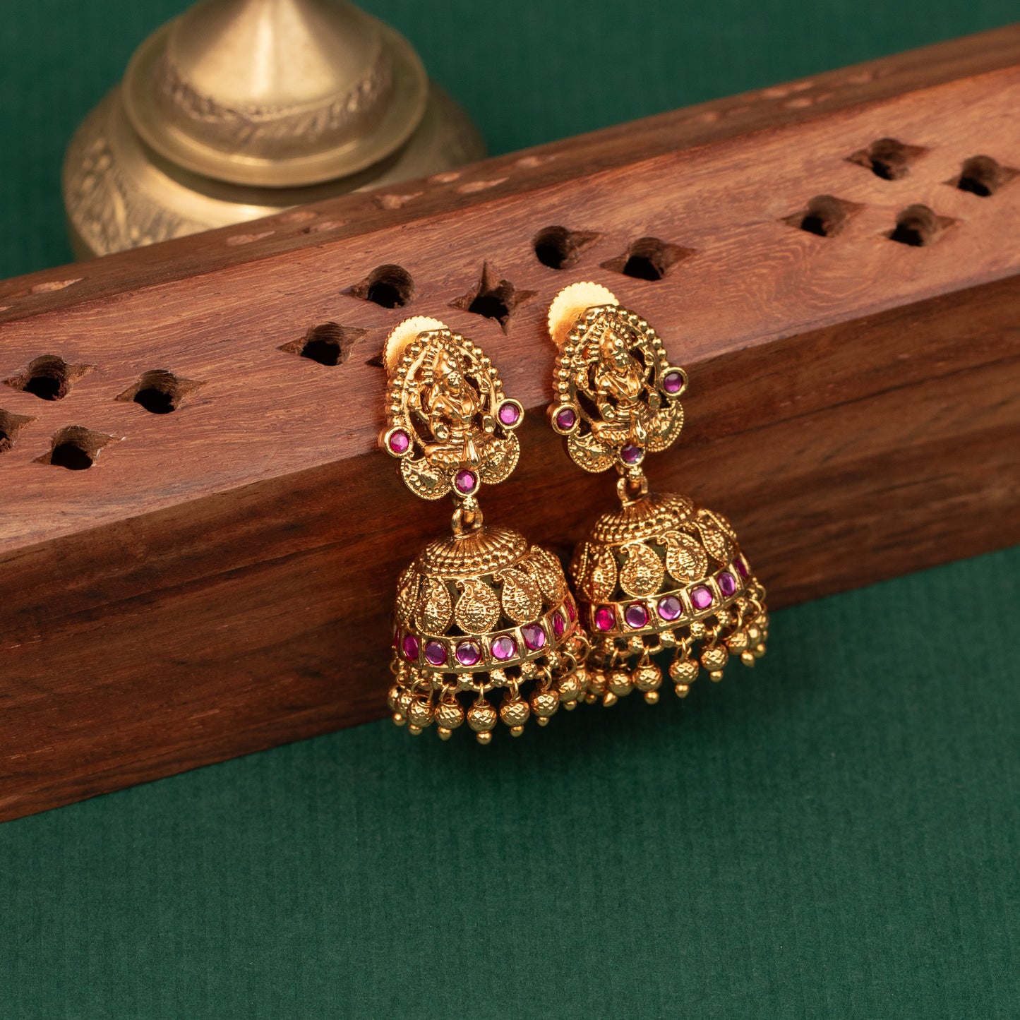 Antique Earrings E1417