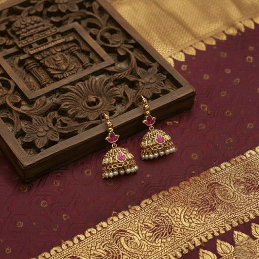 Antique Earrings E826