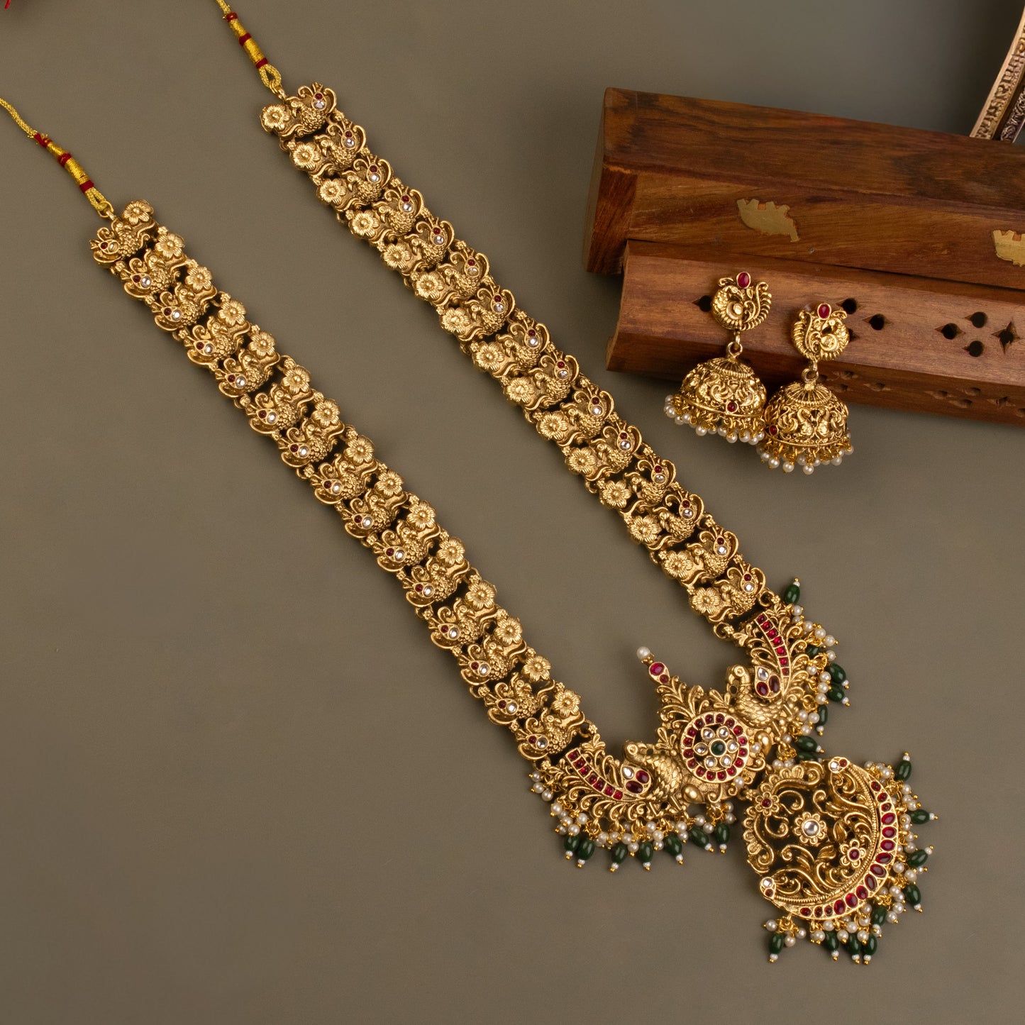 Premium Necklace 425