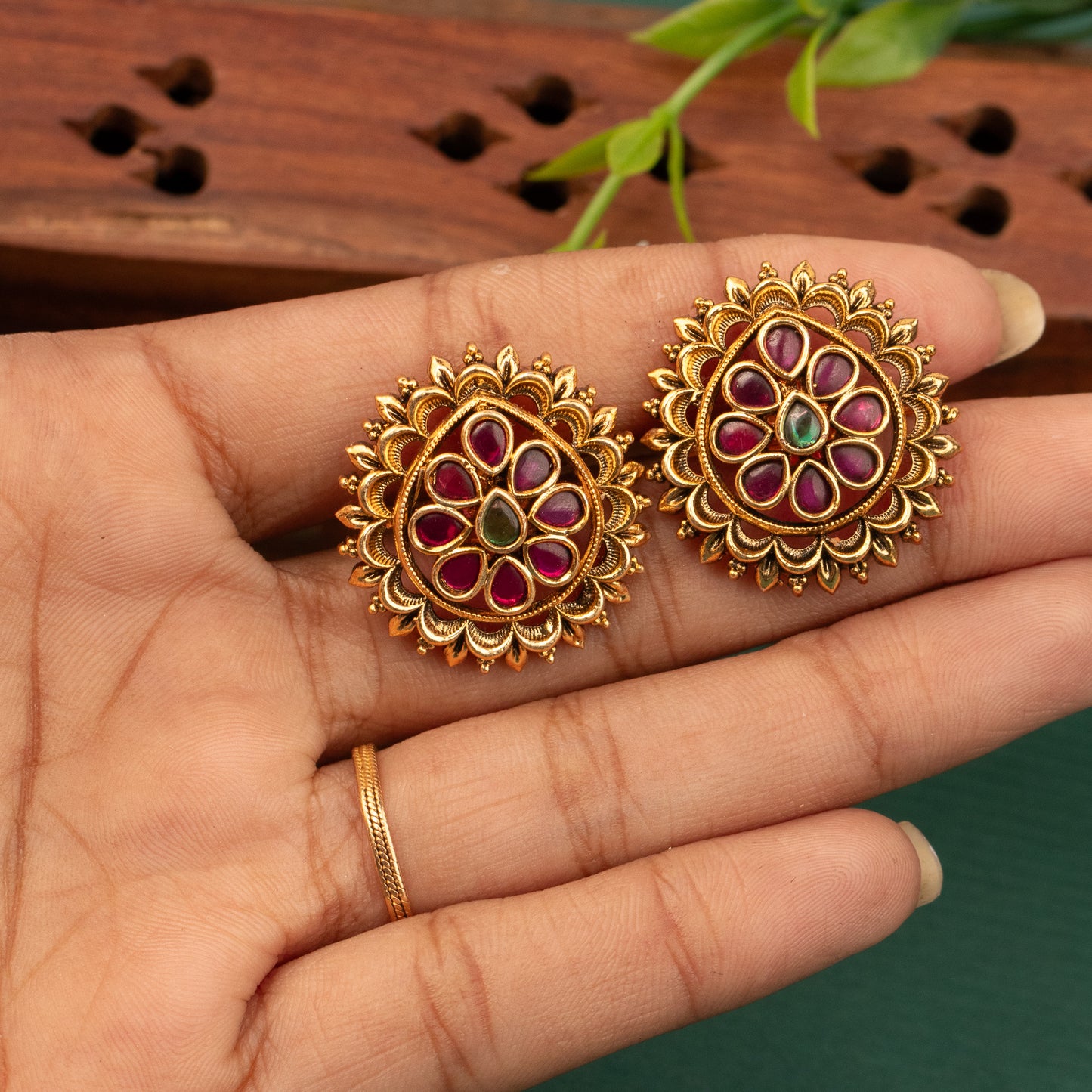Antique Earrings E1451