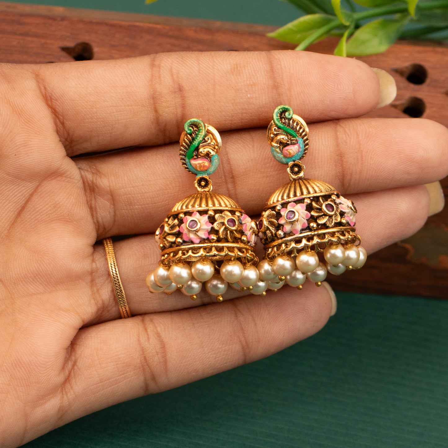 Antique Earrings E1469
