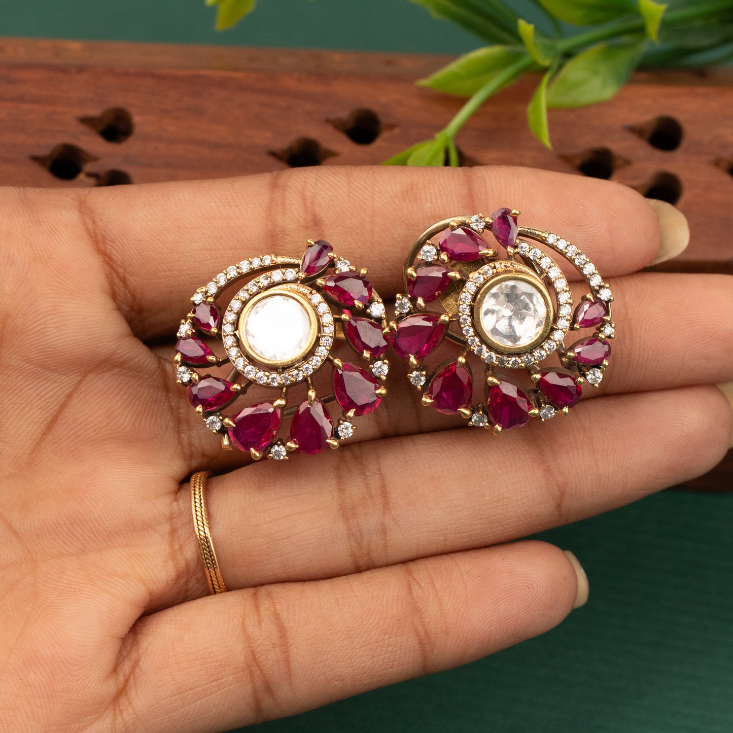 AD Stud Earrings E1500