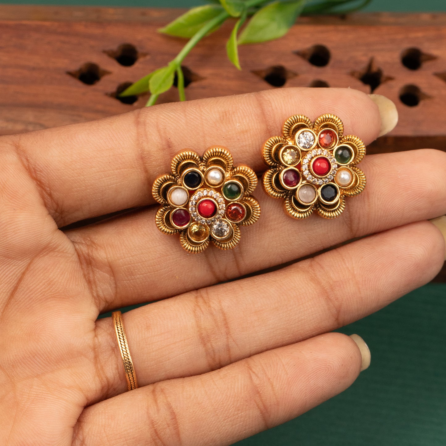 Antique Earrings E1449