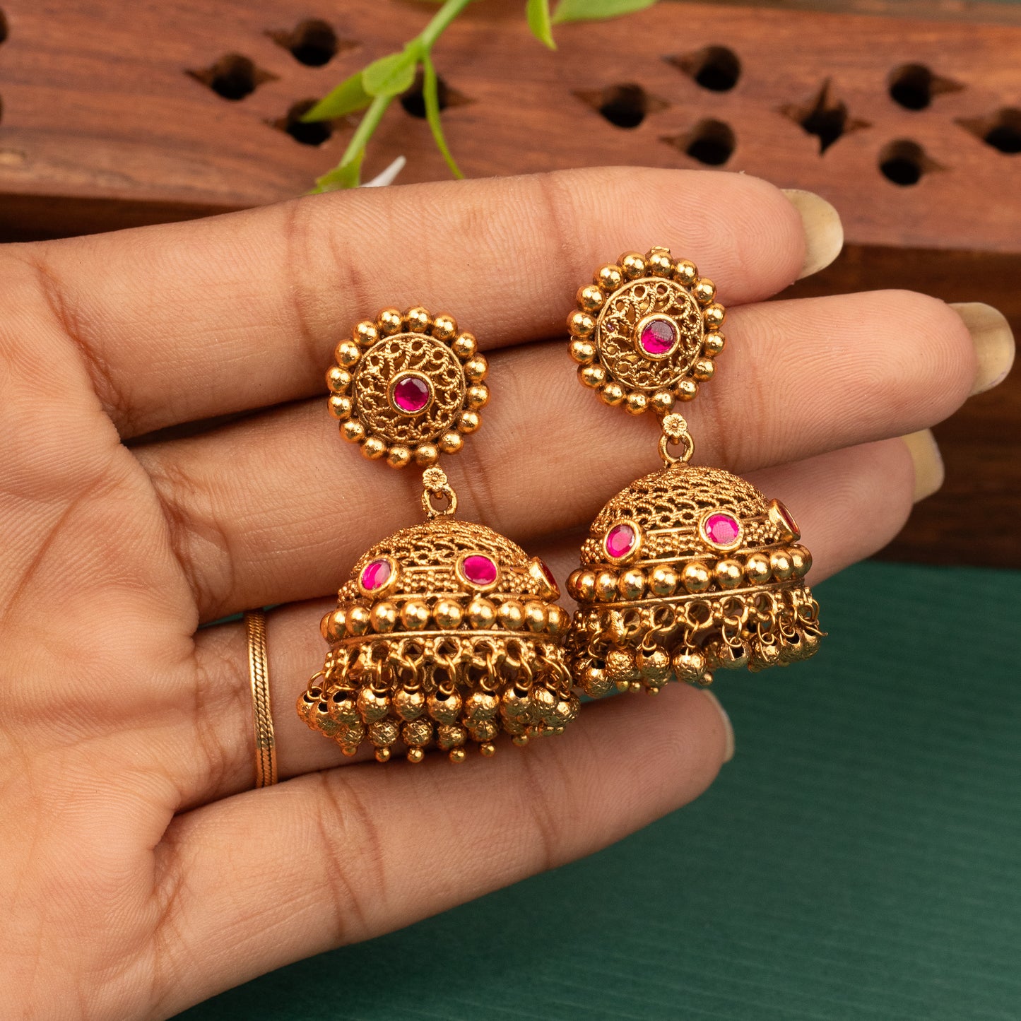 Antique Earrings E1468