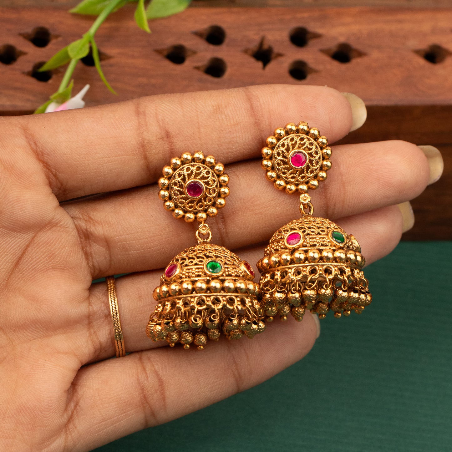 Antique Earrings E1468