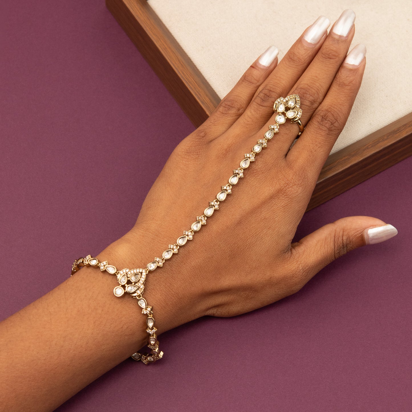 Hand Bracelet with Ring BR146