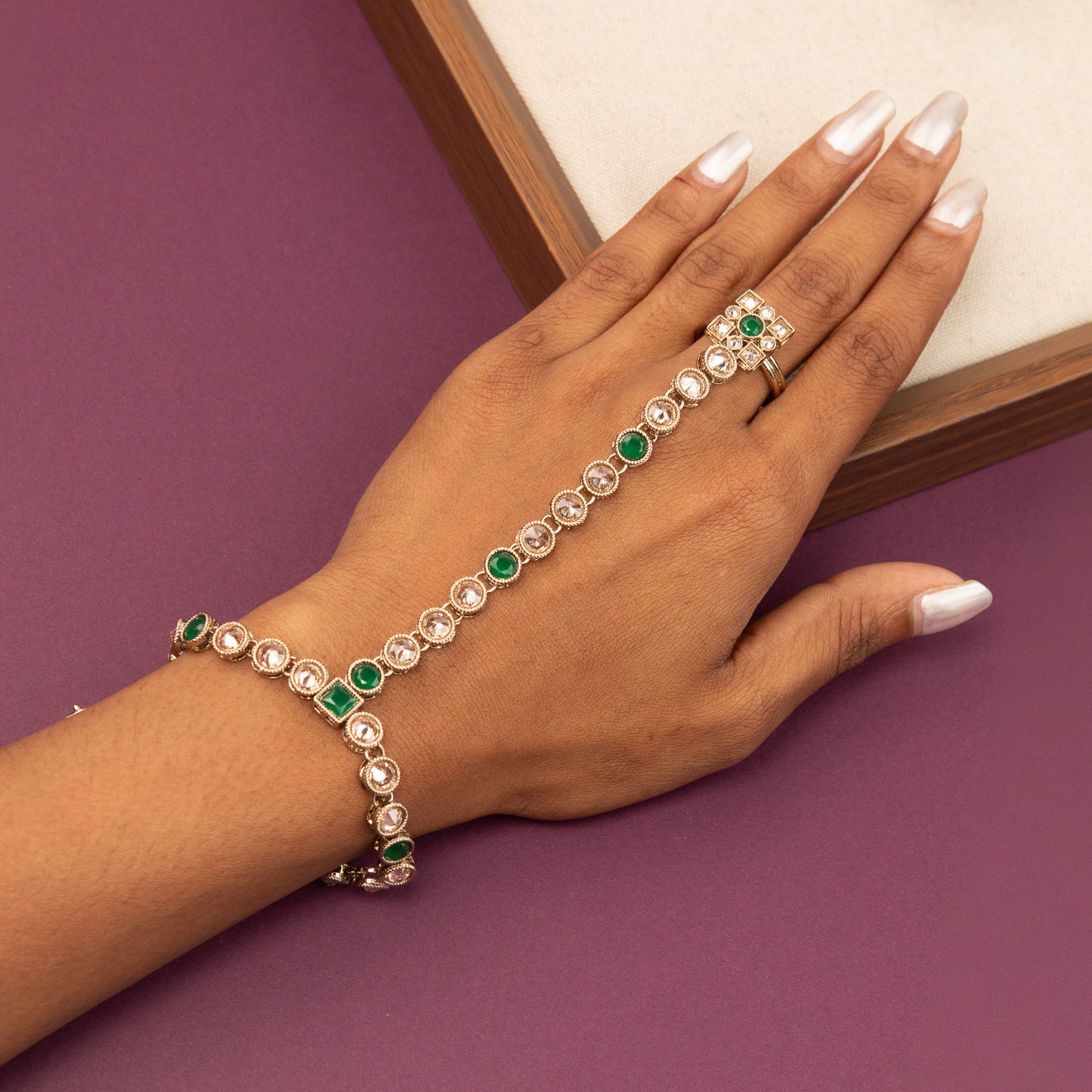 Hand Bracelet with Ring BR148