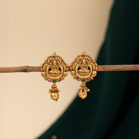 Antique Earrings E1541