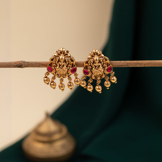 Antique Earrings E1539