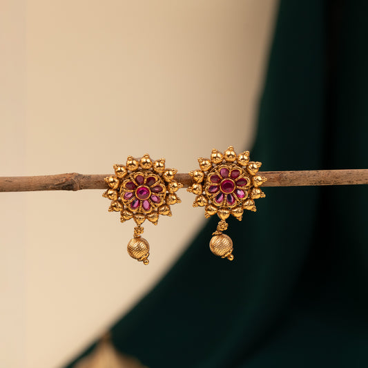 Antique Earrings E1550