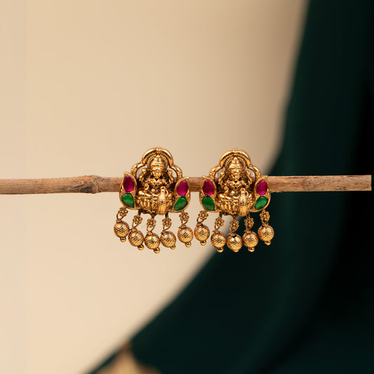 Antique Earrings E1538