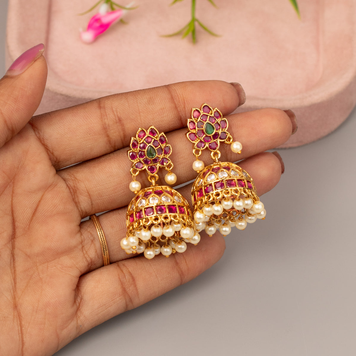 Antique Earrings E1590
