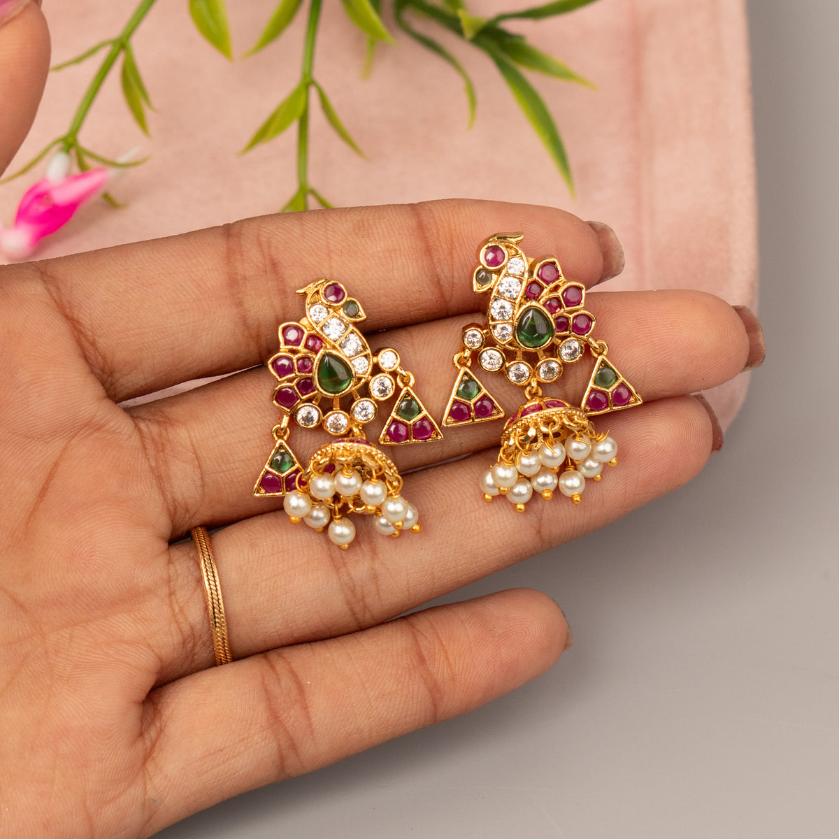 Antique Earrings E1587