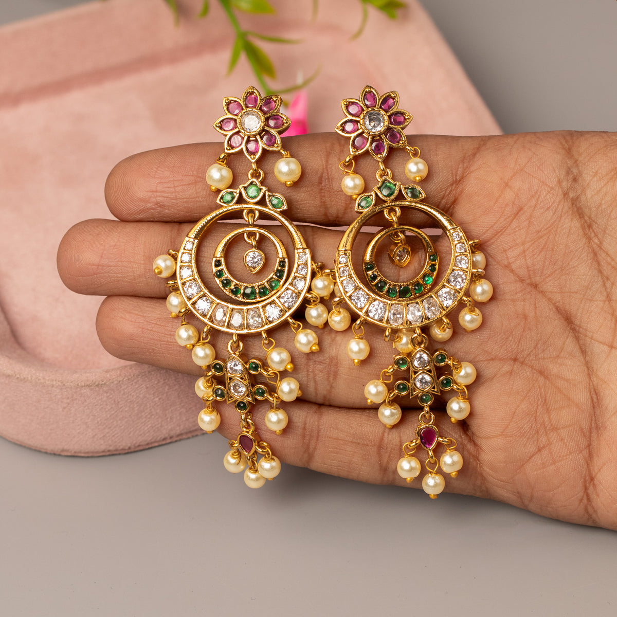 Antique Earrings E1600